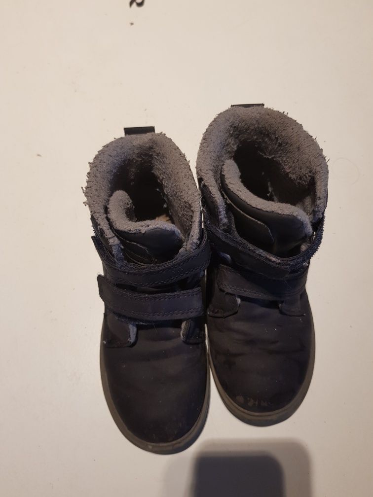 Zimowe buty za kostkę - ocieplane r. 28, wkładka 17,5 cm