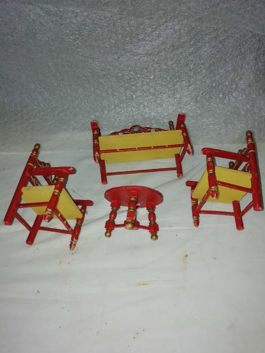 Mobília Alentejana de brincar