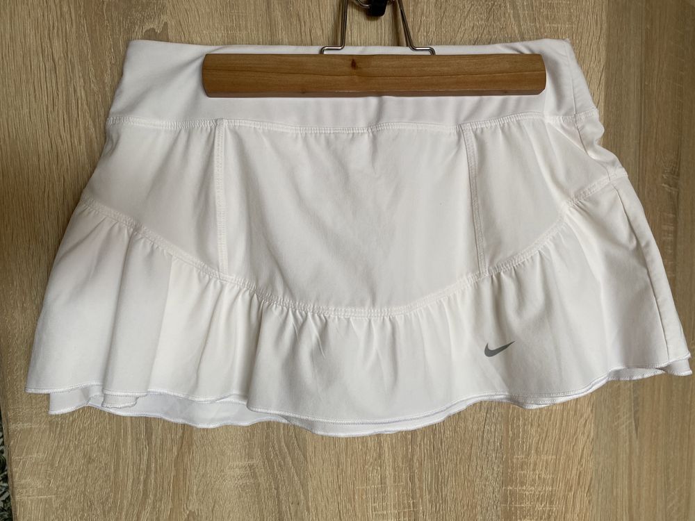 Спідниці для тенісу Nike, Babolat, Wilson