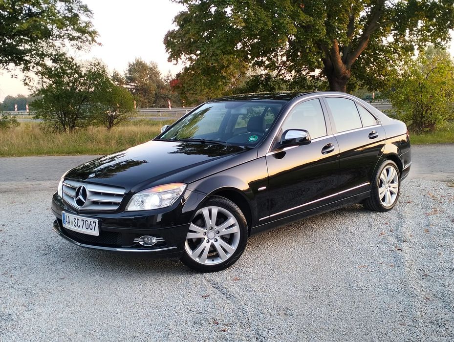 Mercedes-Benz Klasa C 180 Kompressor Avantgarde BiXenon Led Navi Hak Bogata Wersja Bezwypadk
