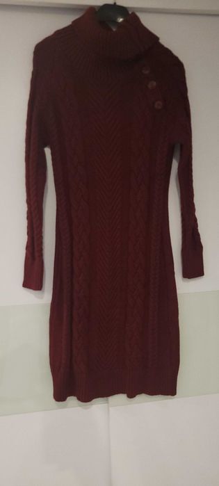 Sukienka Sweterkowa z golfem r M Bordowa