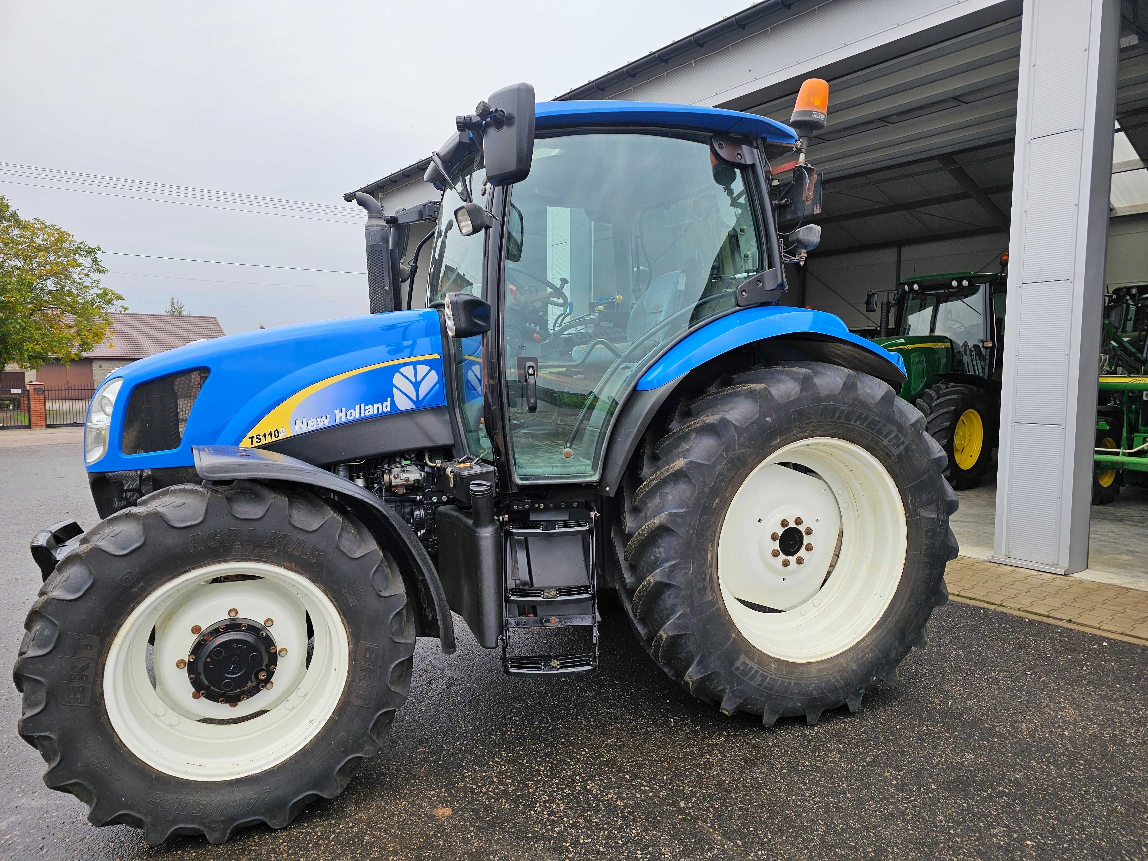 New Holland TS 110A , 2006 rok , 4 cylindry 110 KM  ŁADNY STAN