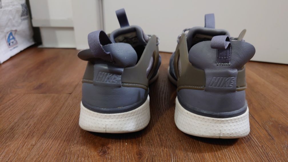 Sapatilhas nike TAM 44