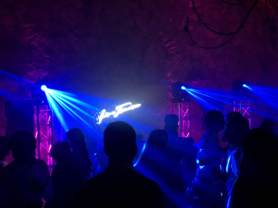 aluguer equipamento de som e luz