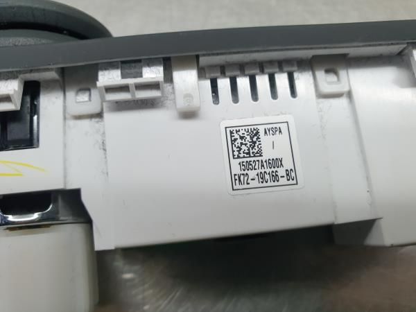 Módulo USB / AUX / IPOD JAGUAR XE (X760)