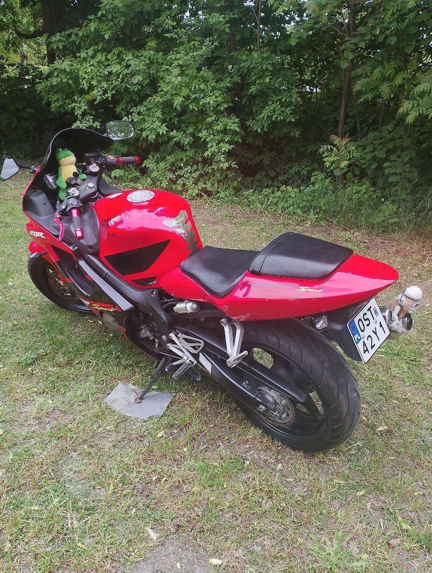 Sprzedam Honda CBR 600 F4