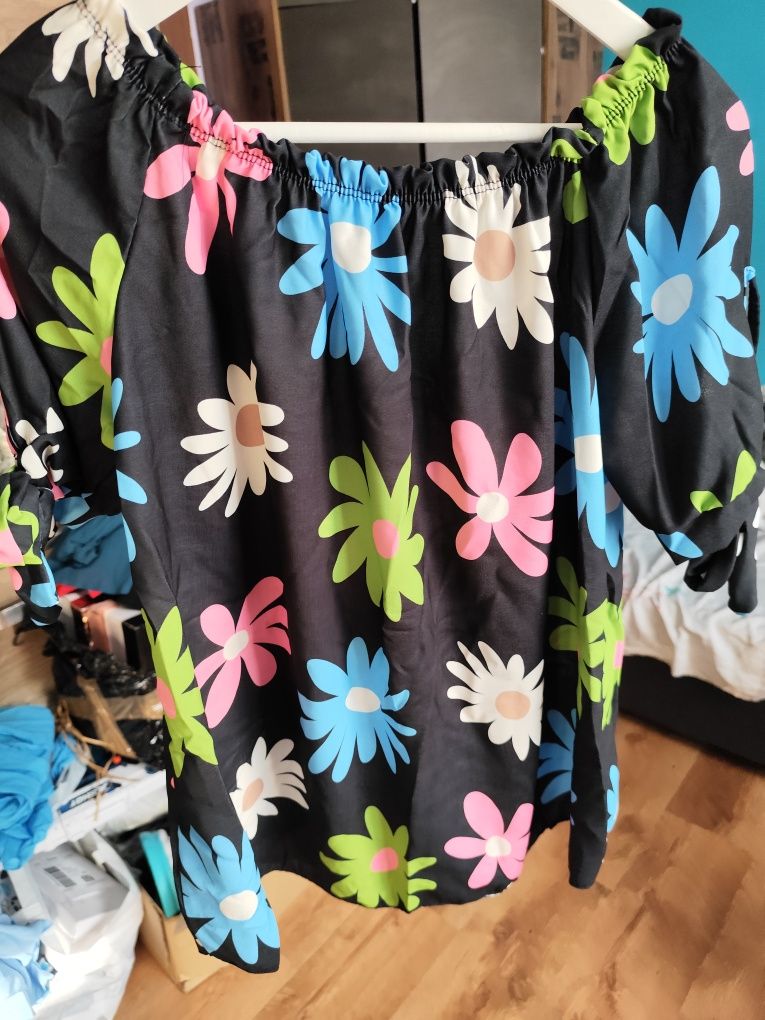 Bluzka w kwiaty rozmiar uniwersalny