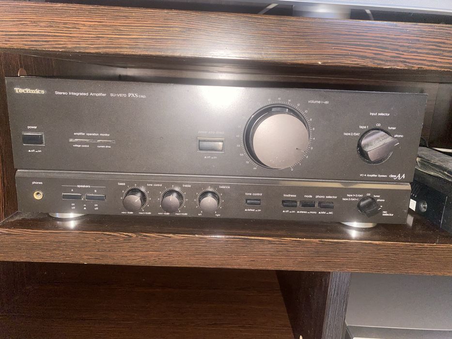 Усилитель Technics SU-V670 PXC Cap-Stereo Integrated Amplifier