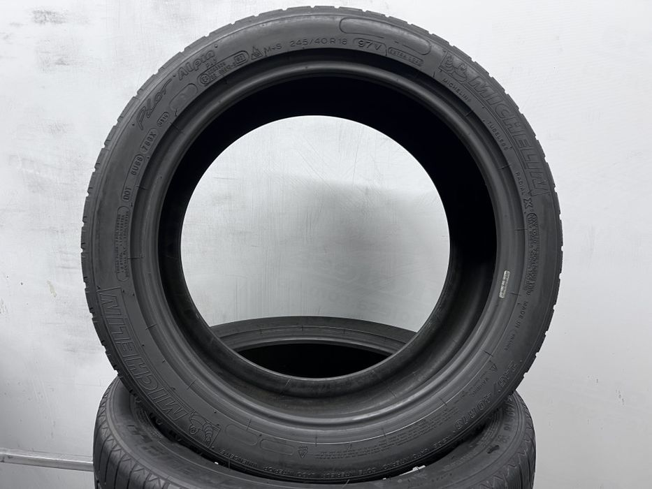 2шт зима 245/40/R18 Michelin Pilot Alpin PA 3