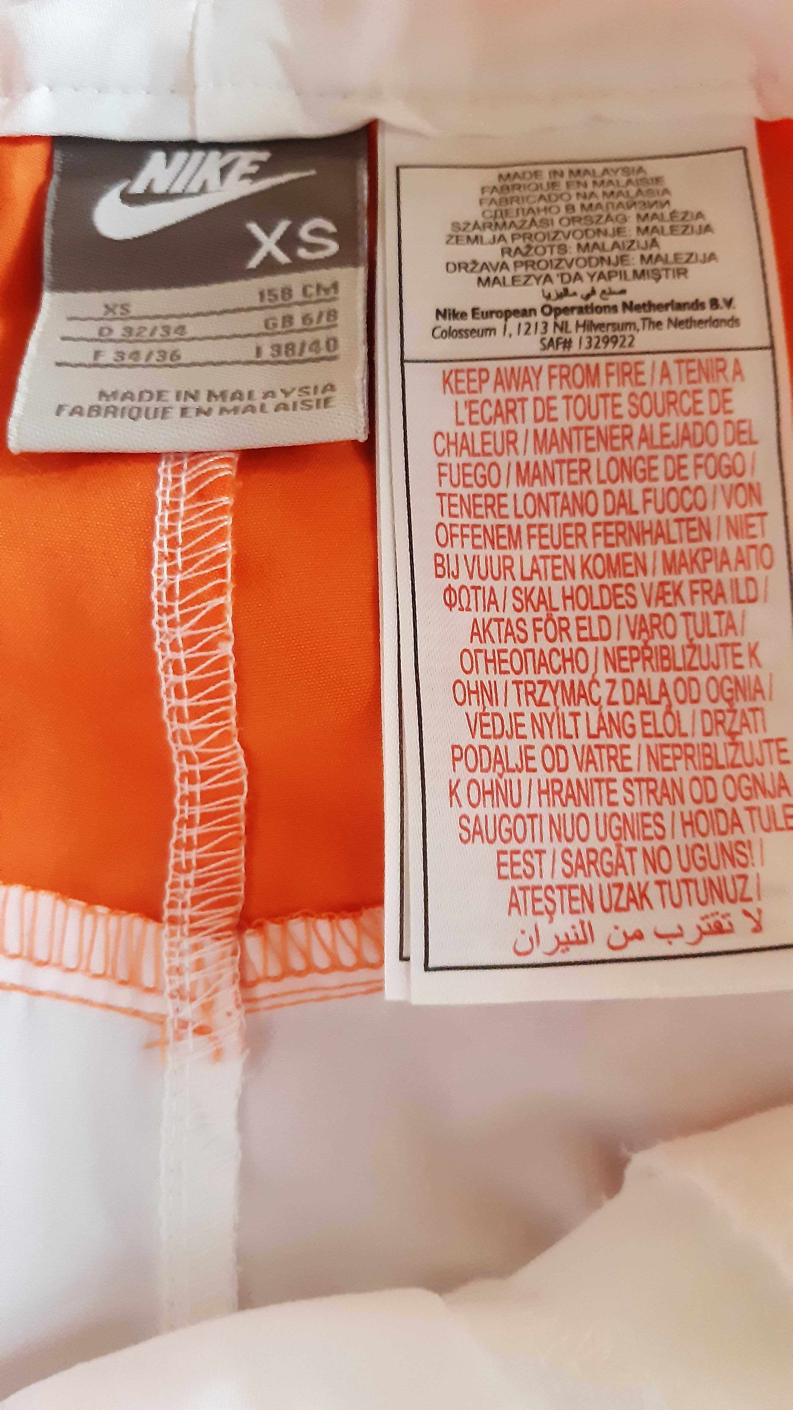 Spodenki Nike rybaczki damskie