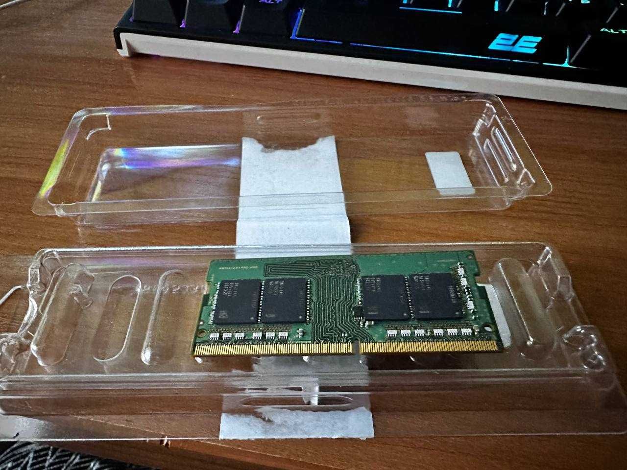 Продам ОЗУ DDR4 3200 8gb.