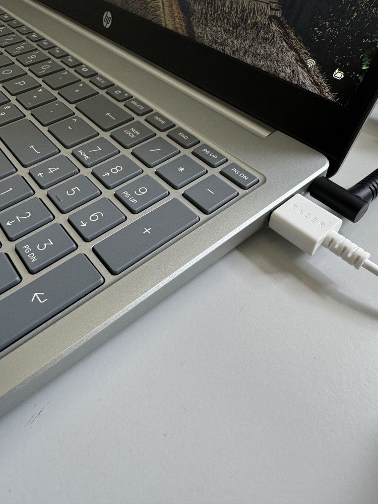 Portátil HP, i3, 8gb Ram 256gb