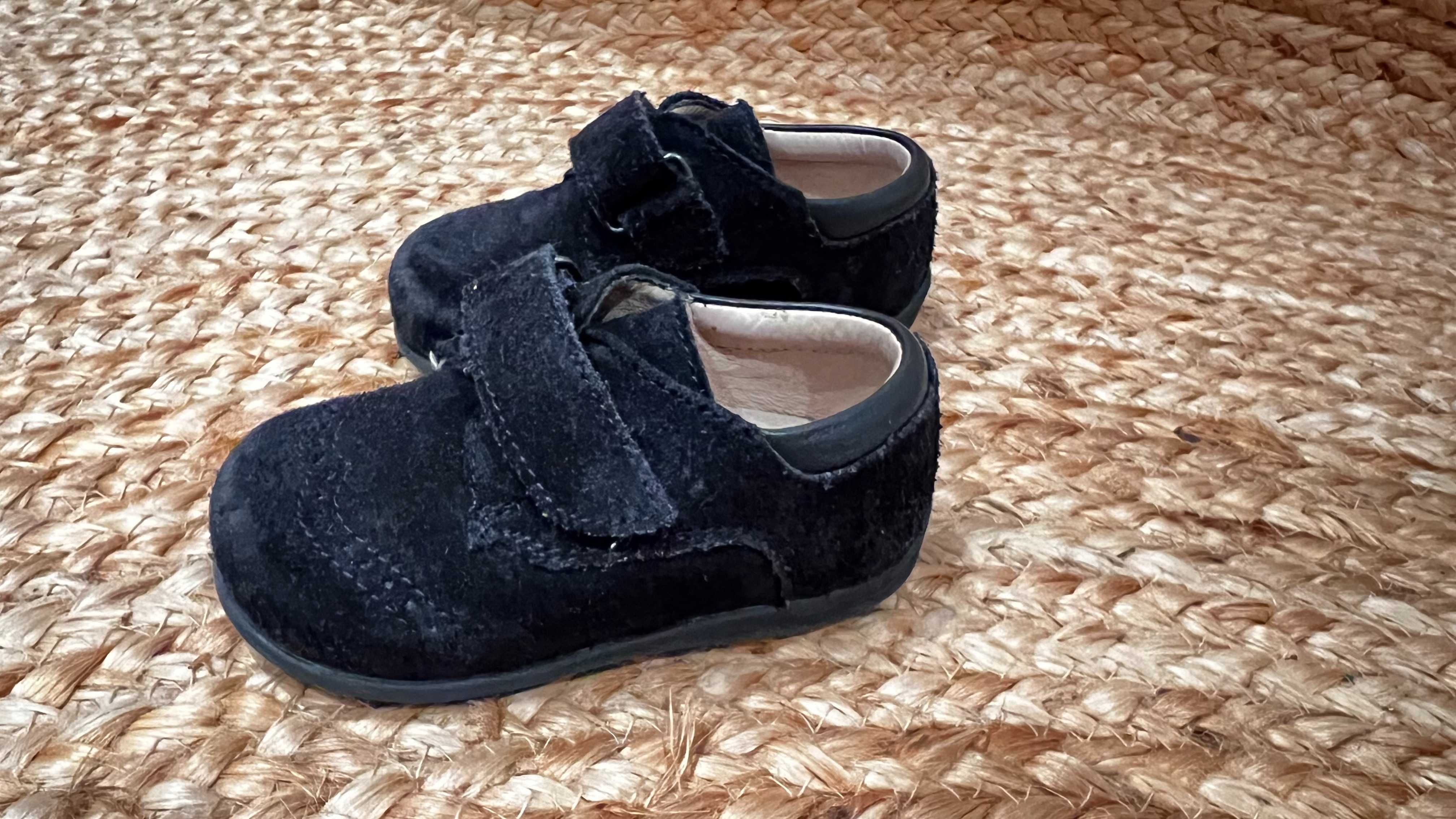 Sapatos Bebé T20