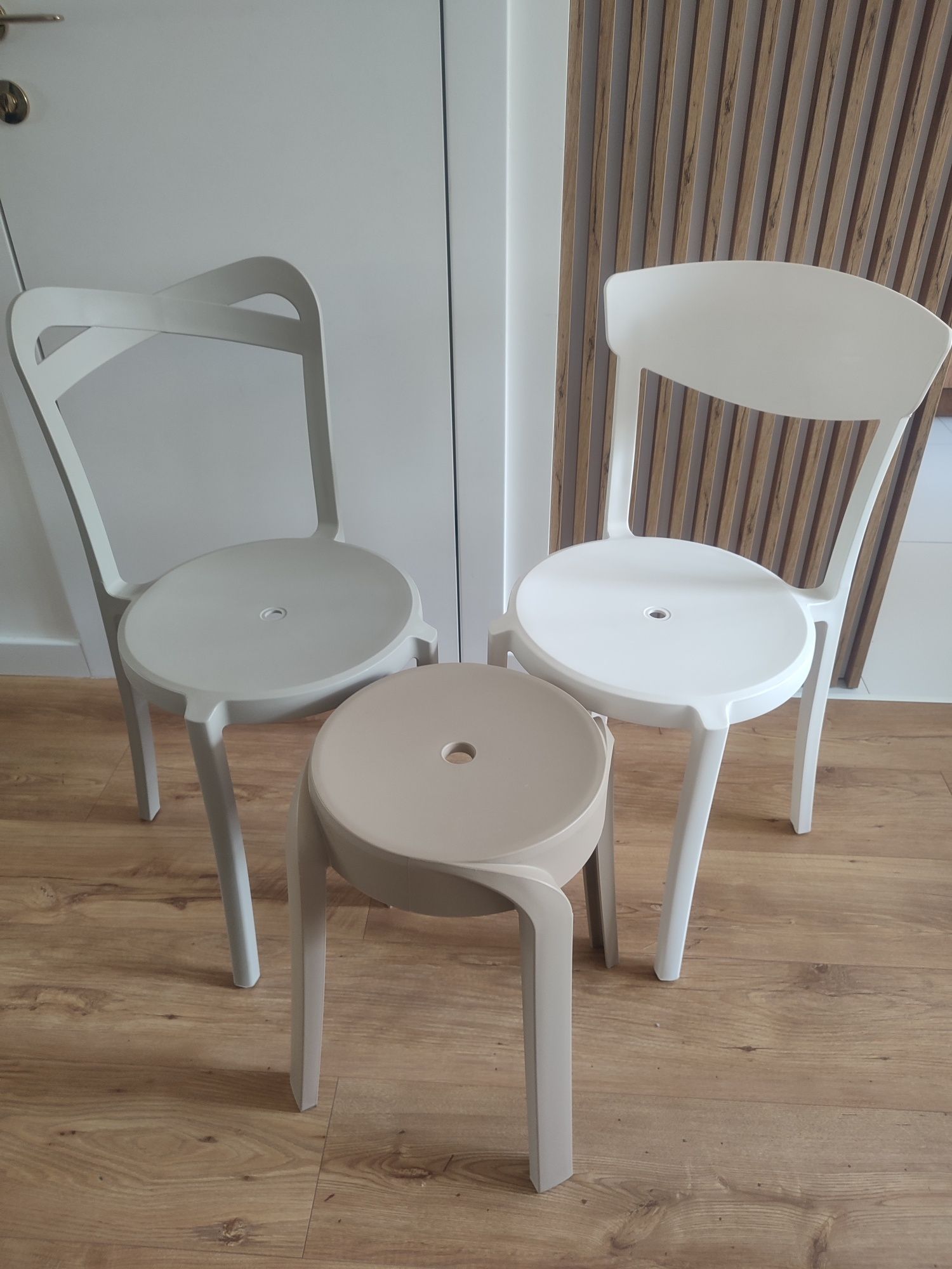 Zestaw 2 krzesła / krzesło + taboret - NOWE-cena za komplet ze zdjecia