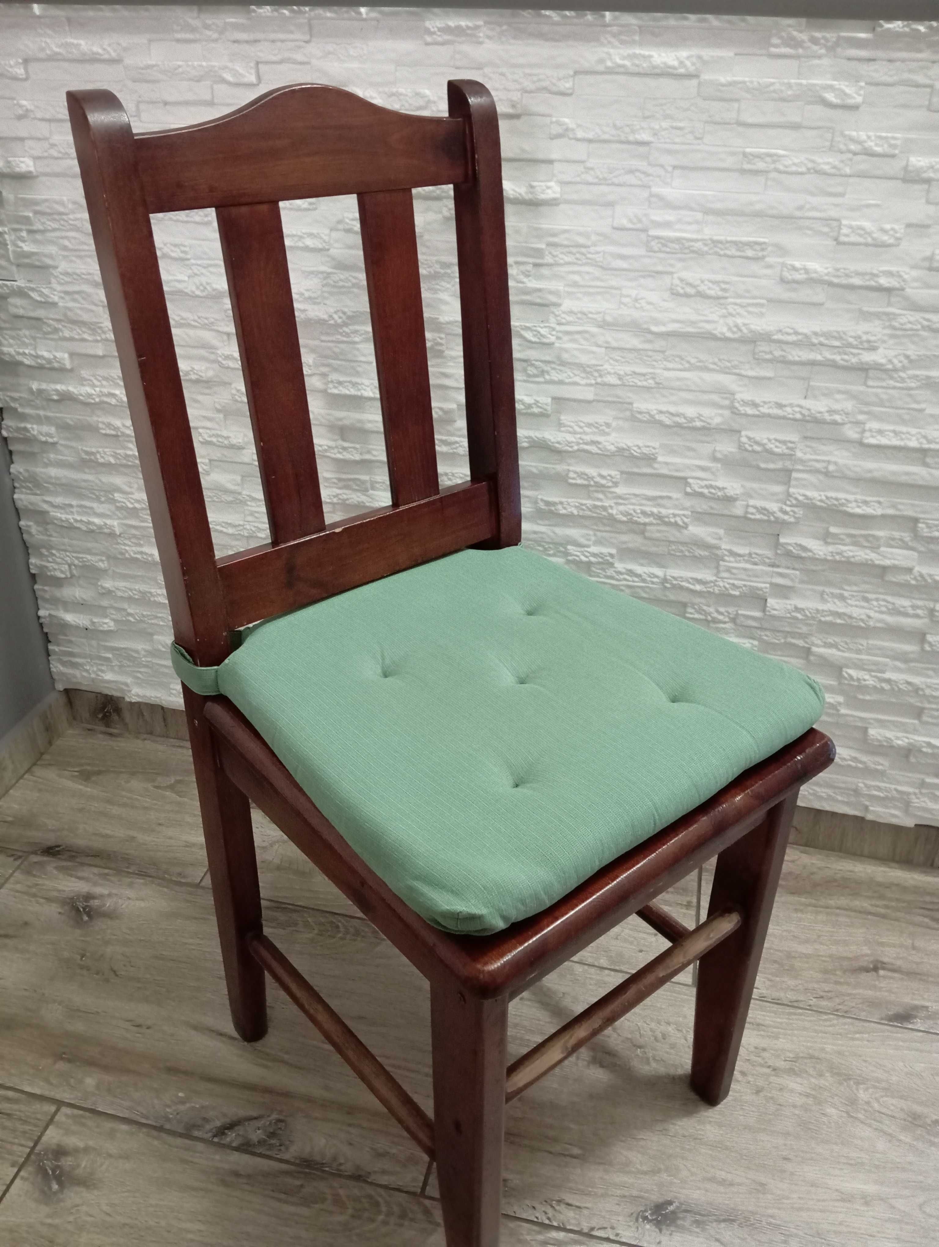 Komplet 4 krzesła drewniane z poduszkami