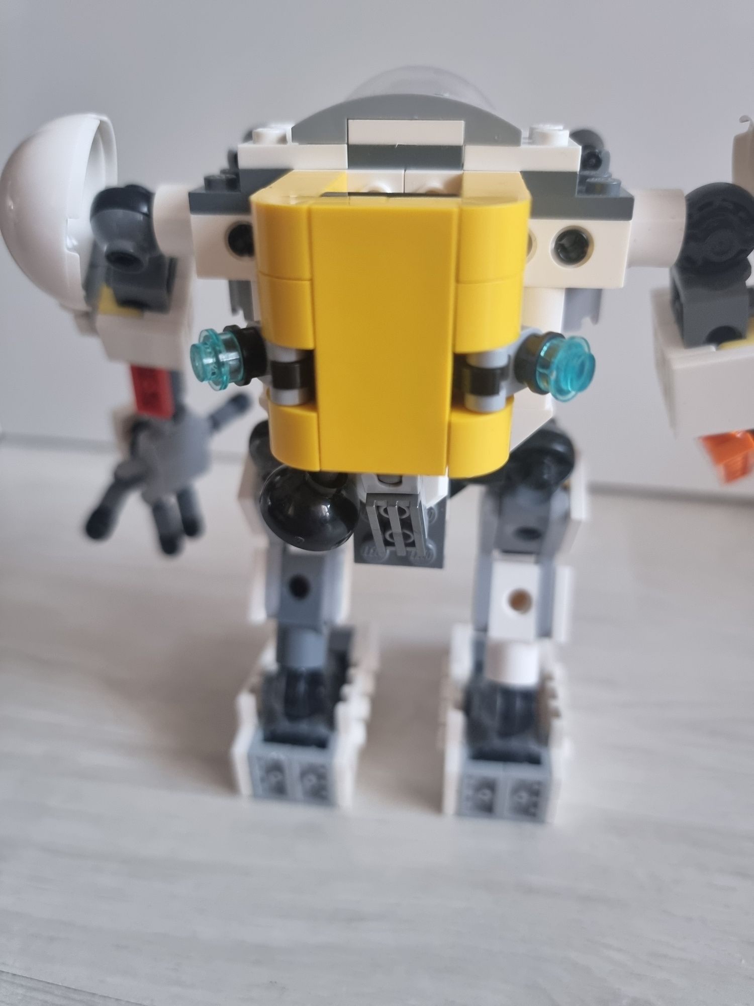LEGO 31115 Creator Kosmiczny robot górniczy