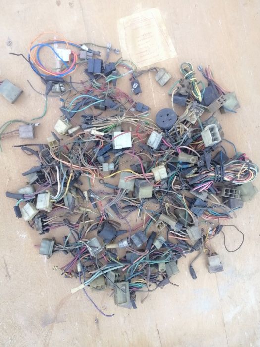 Фишка (разъем проводки) с проводом