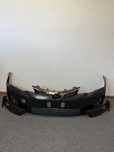 Kompletny Zderzak Przedni Toyota Corolla 2016–2019 FL – Bumper + Grill + Kratki + Otwory pod Halogeny