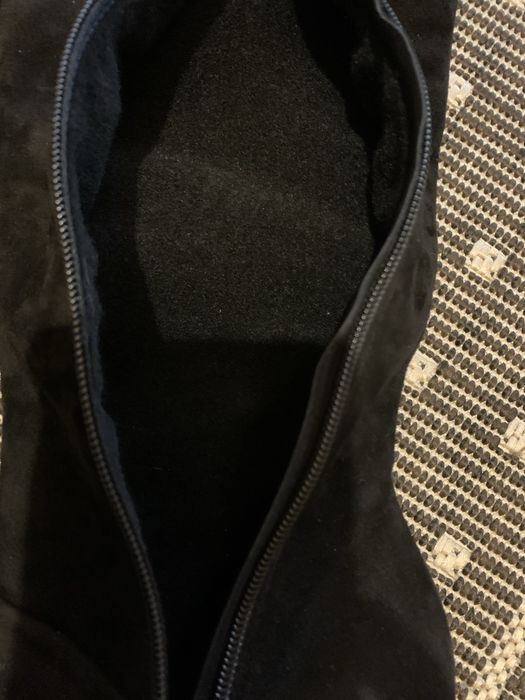 Стильні демісезонні ботфоти.