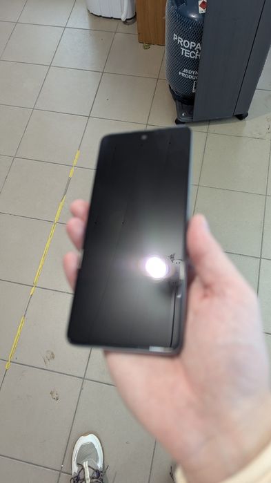 Продам Xiaomi redmi 14c 8/256gb
