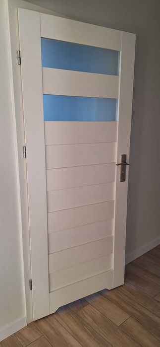 Drzwi łazienkowe 80 cm.