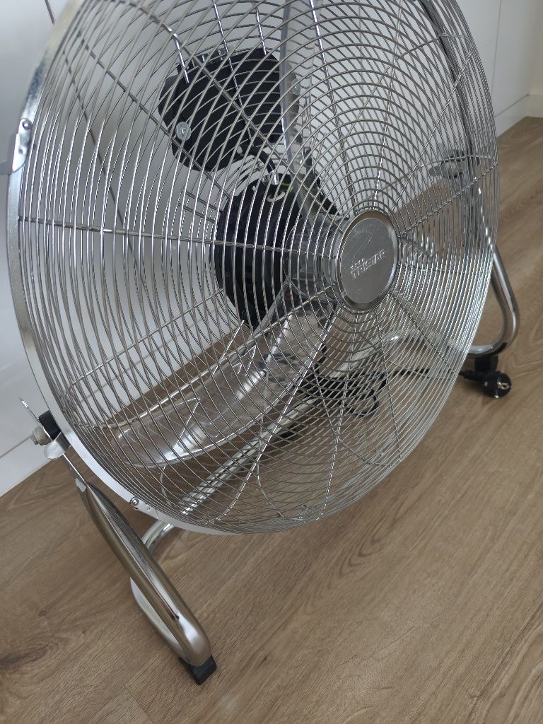 Ventoinha TriStar 50cm igual a nova