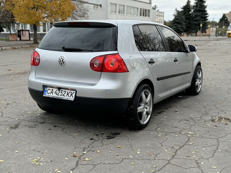 Volkswagen Golf 5 1.6