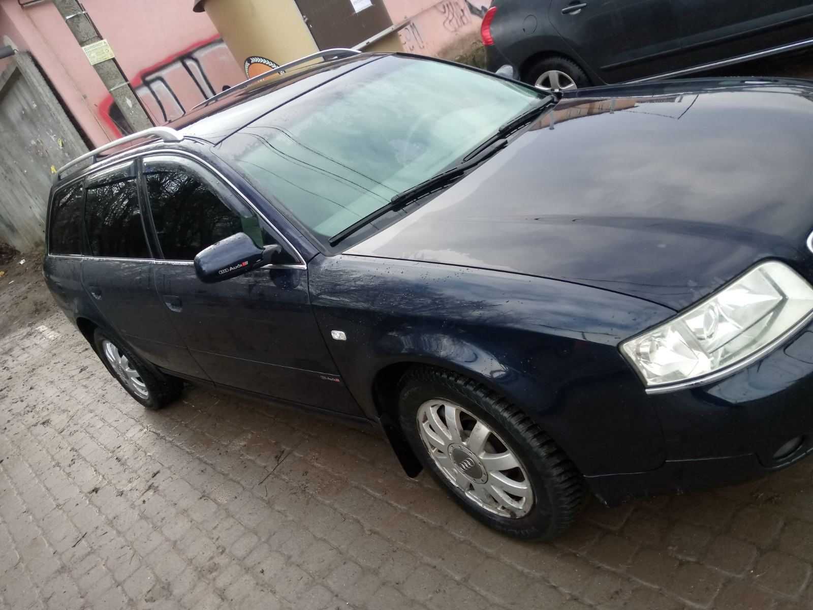 Автомобіль Audi A6