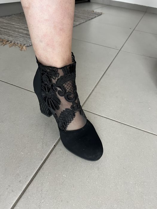 Sapato preto T37