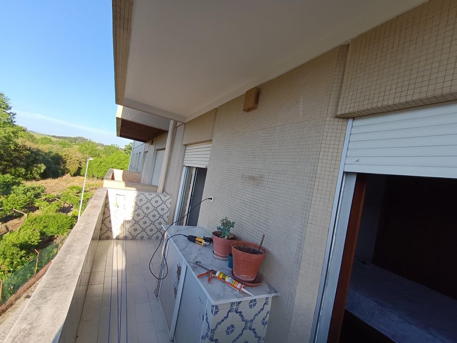 Curia - Anadia Alugo Apartamento T2