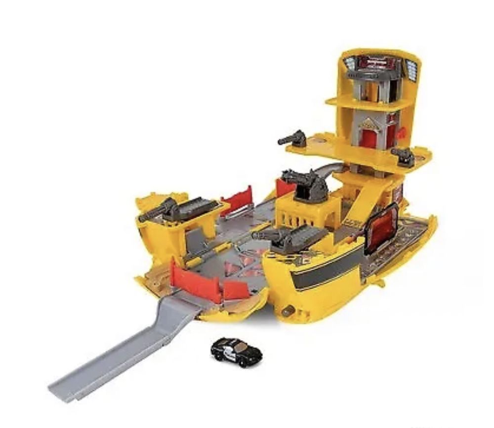 Штаб квартира гараж Bumblebee Playset Transformers, трансформери