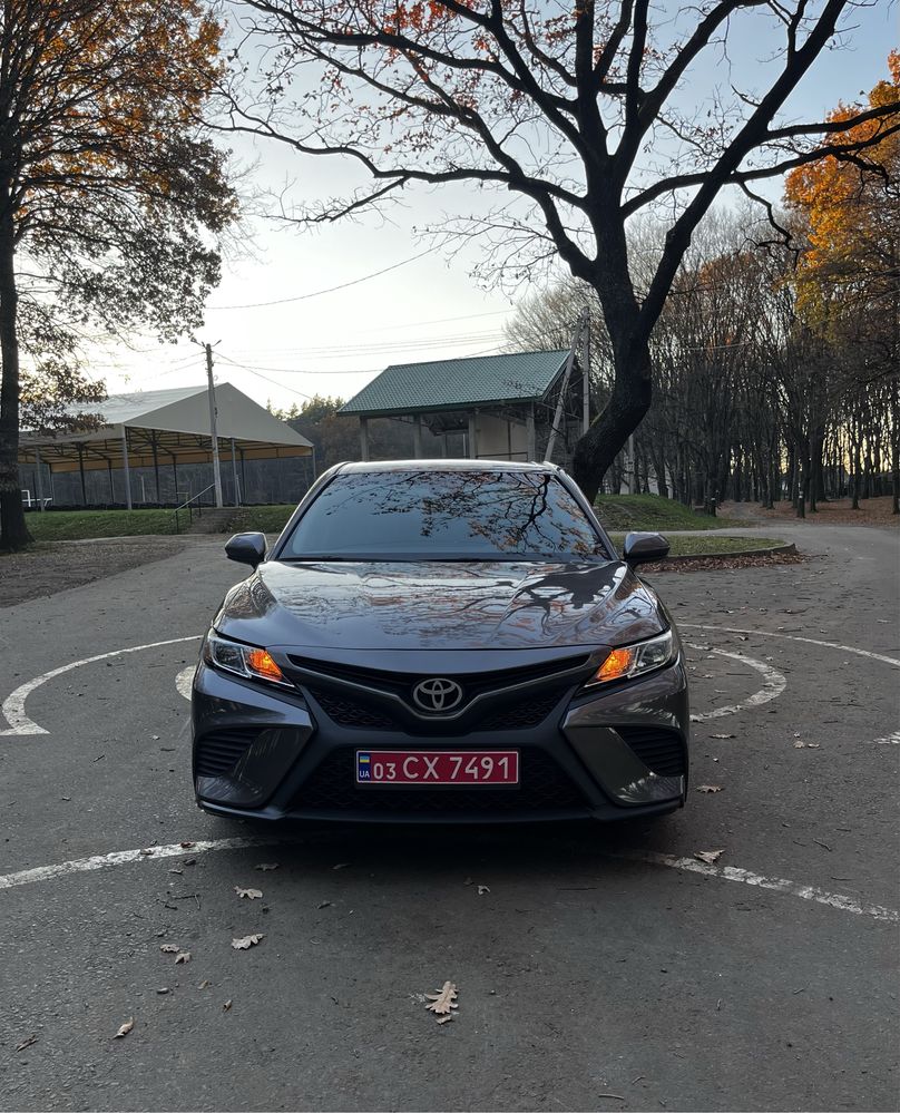 Toyota Camry 2018