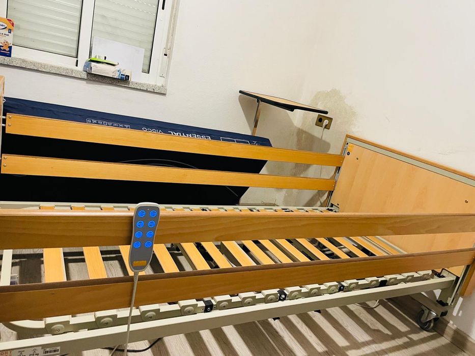 Cama elétrica articulada multifuncional