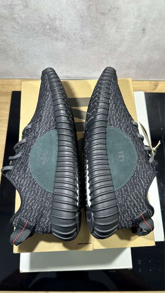 Adidas Yeezy Boost 350 Pirate Black