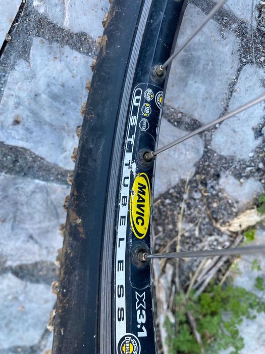 Canyon lux carbono