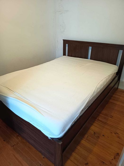 Cama + colchão Songesand 140x200