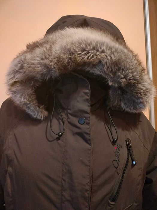 Czekoladowa damska kurtka Skag