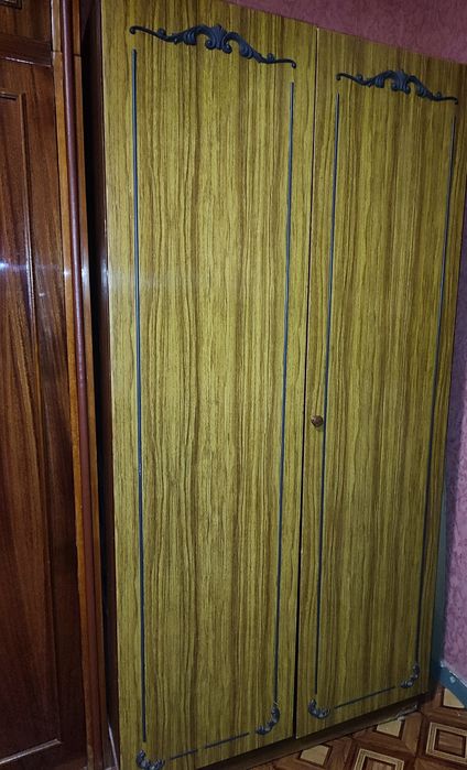 Шафа та диван стан на фото