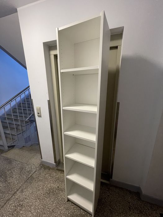 Sprzedam regały Billy Ikea 202x40x28