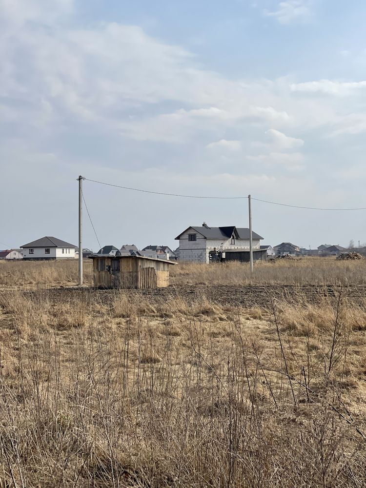 Продам земельну ділянку с. Городище (Березне) р-н дендропарку