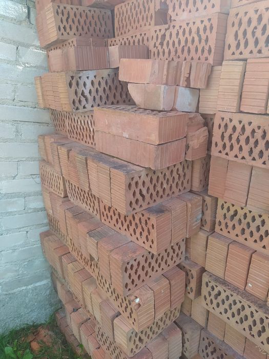 Cegła 25x12x5 4tys sztuk