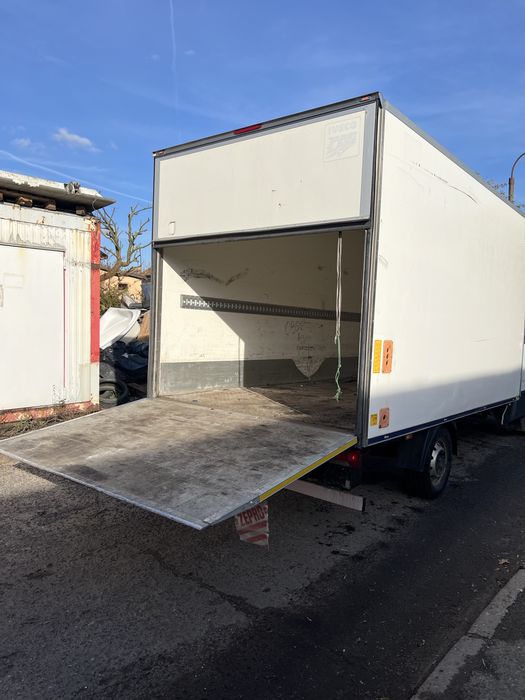 Zabudowa izoterma winda Iveco