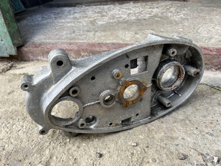 ZZR Rys Zak MR2 Komar 230 karter silnika SM01 sprzeglo prawy ladny