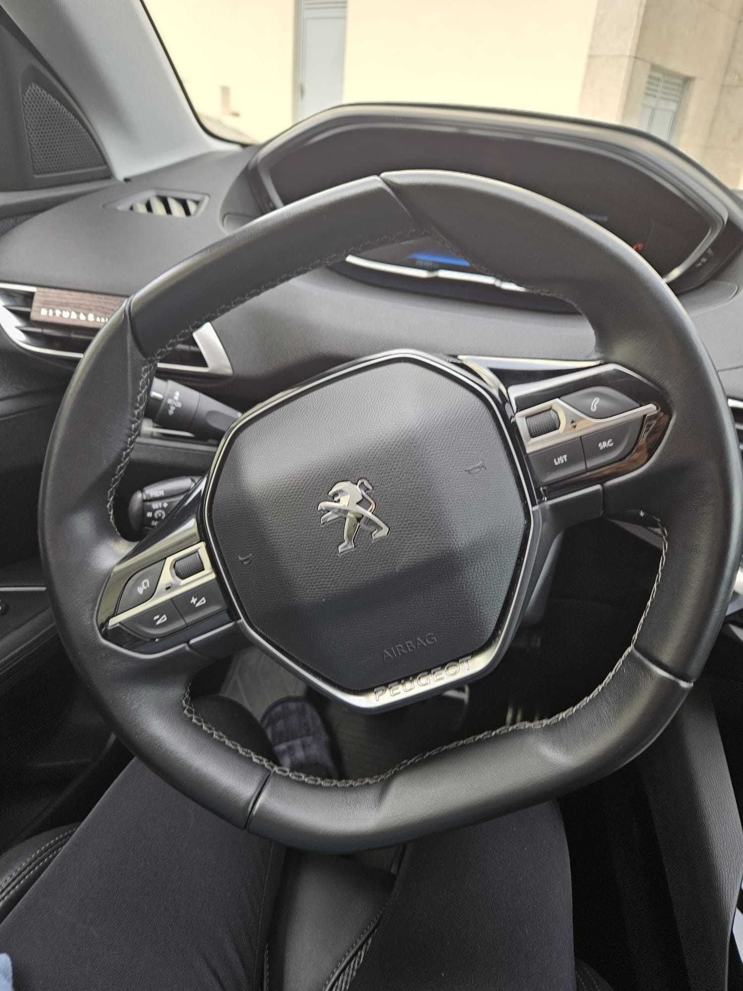 Peugeot 3008 1.2 PureTech Allure Pack