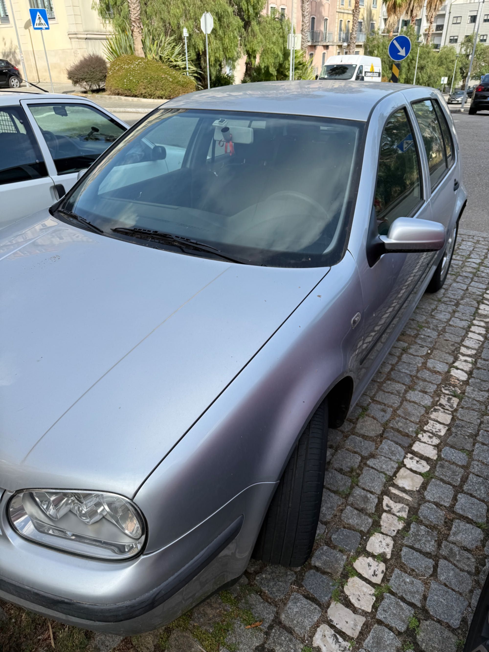 Golf 1.4 ano 2000