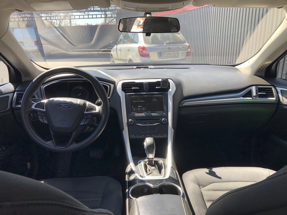Продам Ford Fusion SE 2015