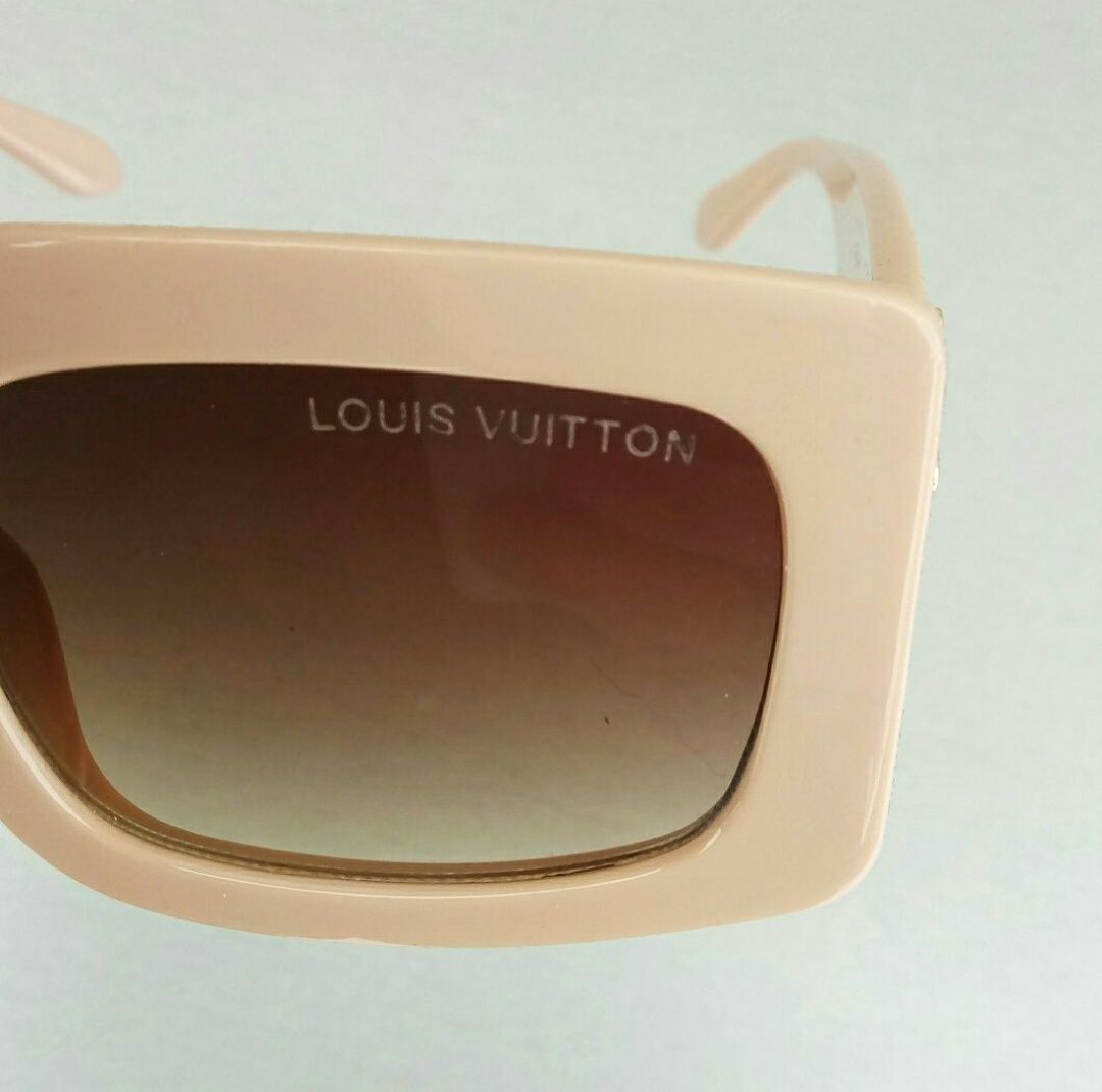 Louis Vuitton очки женские солнцезащитные бежево кремовые с градиентом