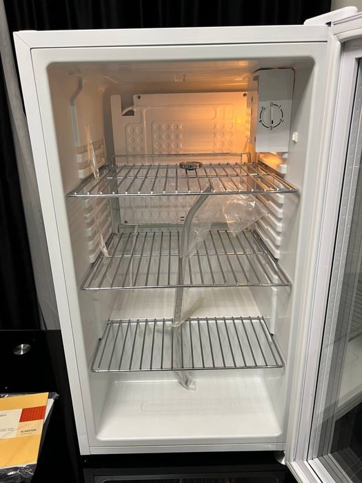 Холодильник для напоїв з Німеччини Klarstein Bersafe XXL 80 л 10039427