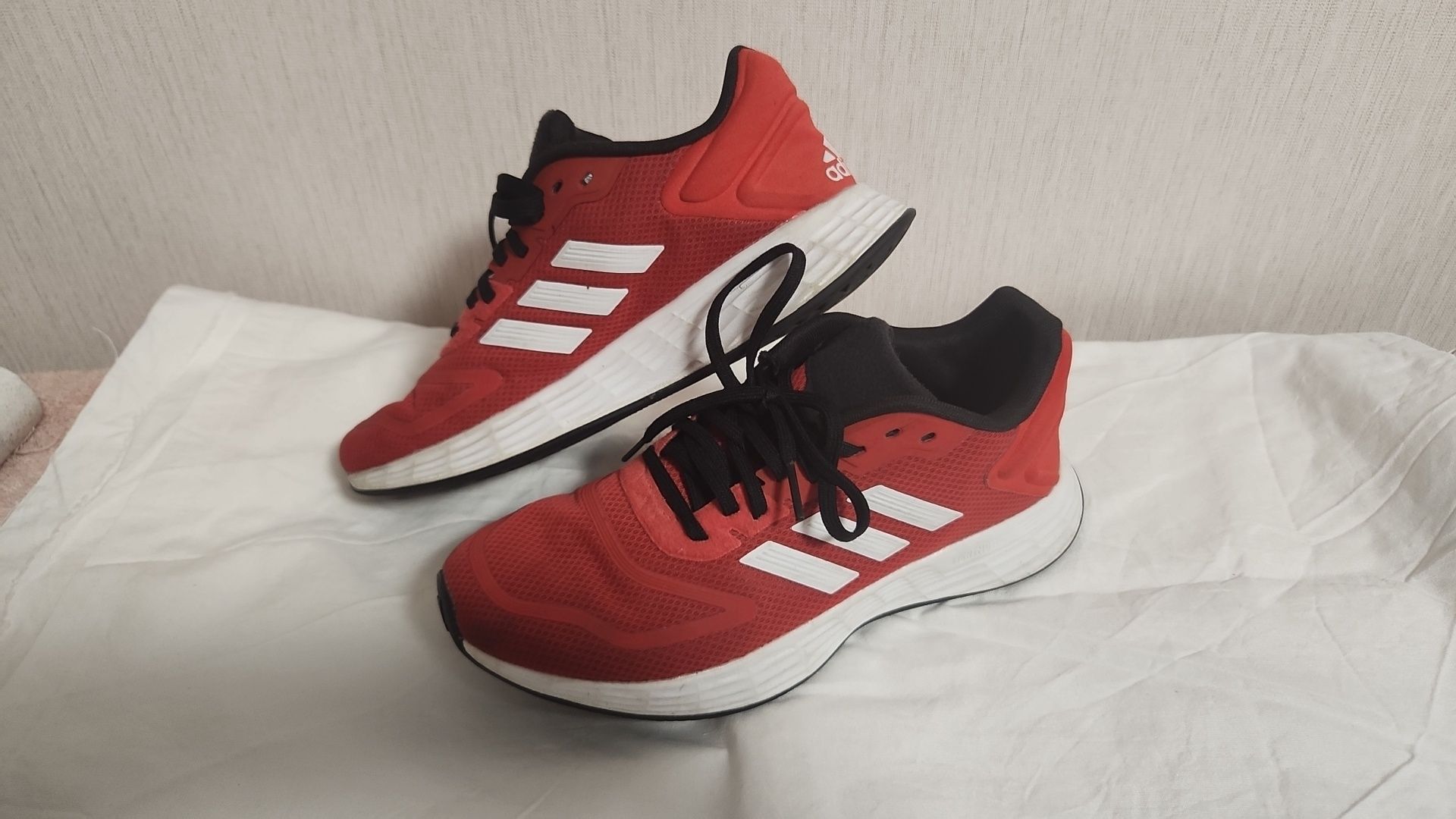 Красовки Adidas оригинал 38,5р