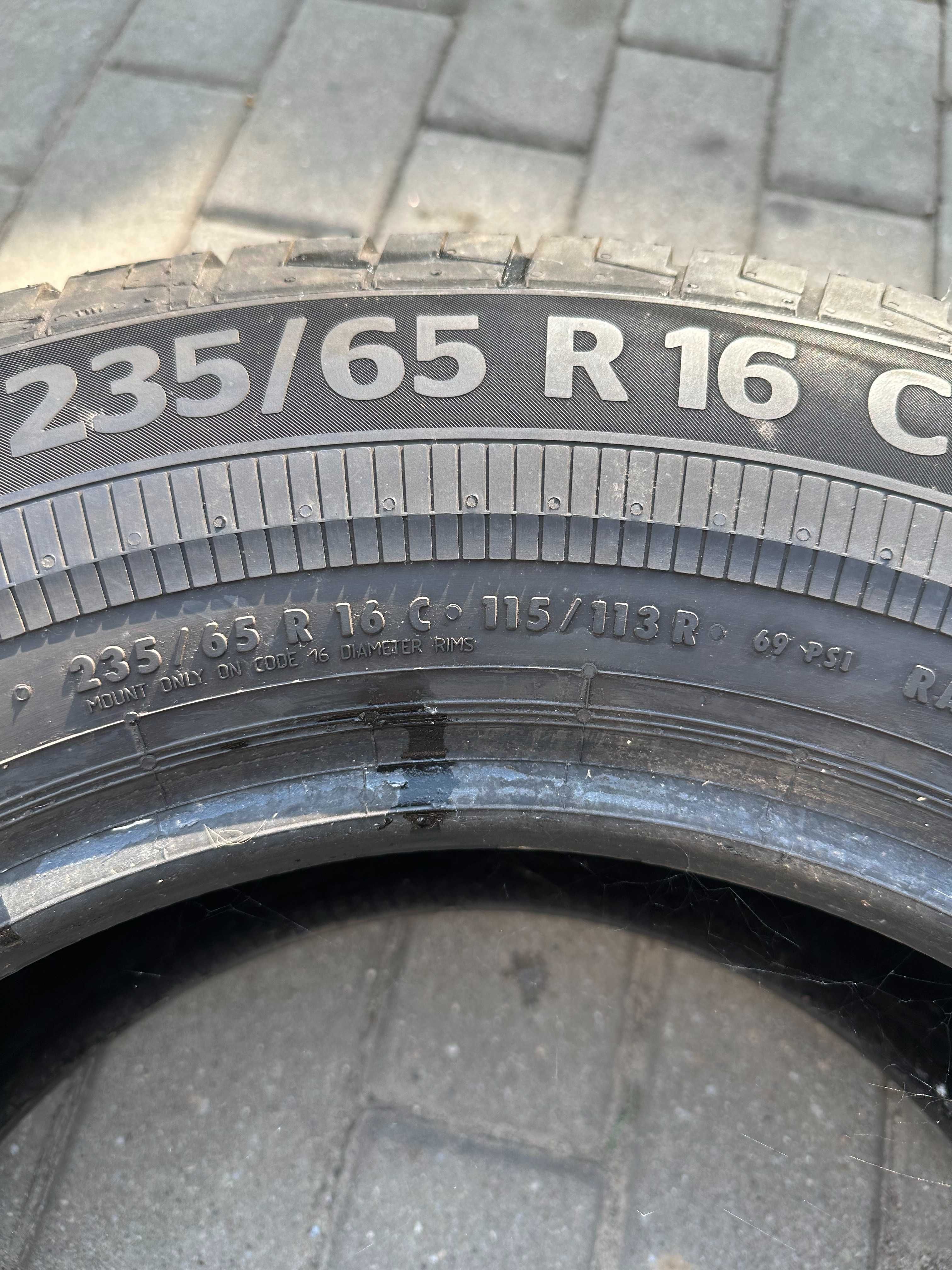 Opony letnie Continental 235/65R16C